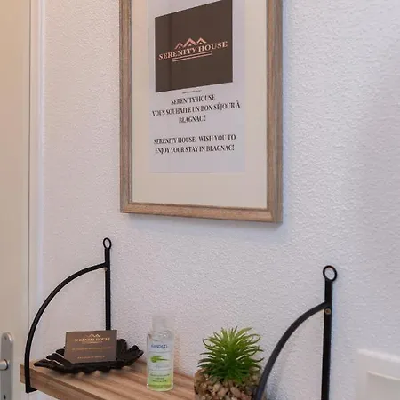 L'appart' Henri アパート